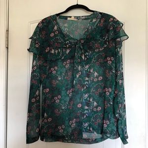 Green floral top
